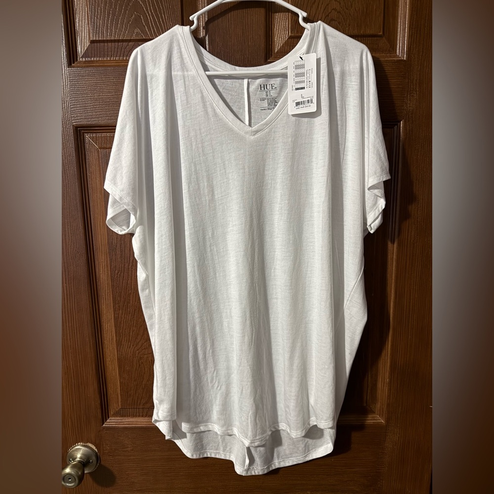 HUE Classic White V-Neck  Tee